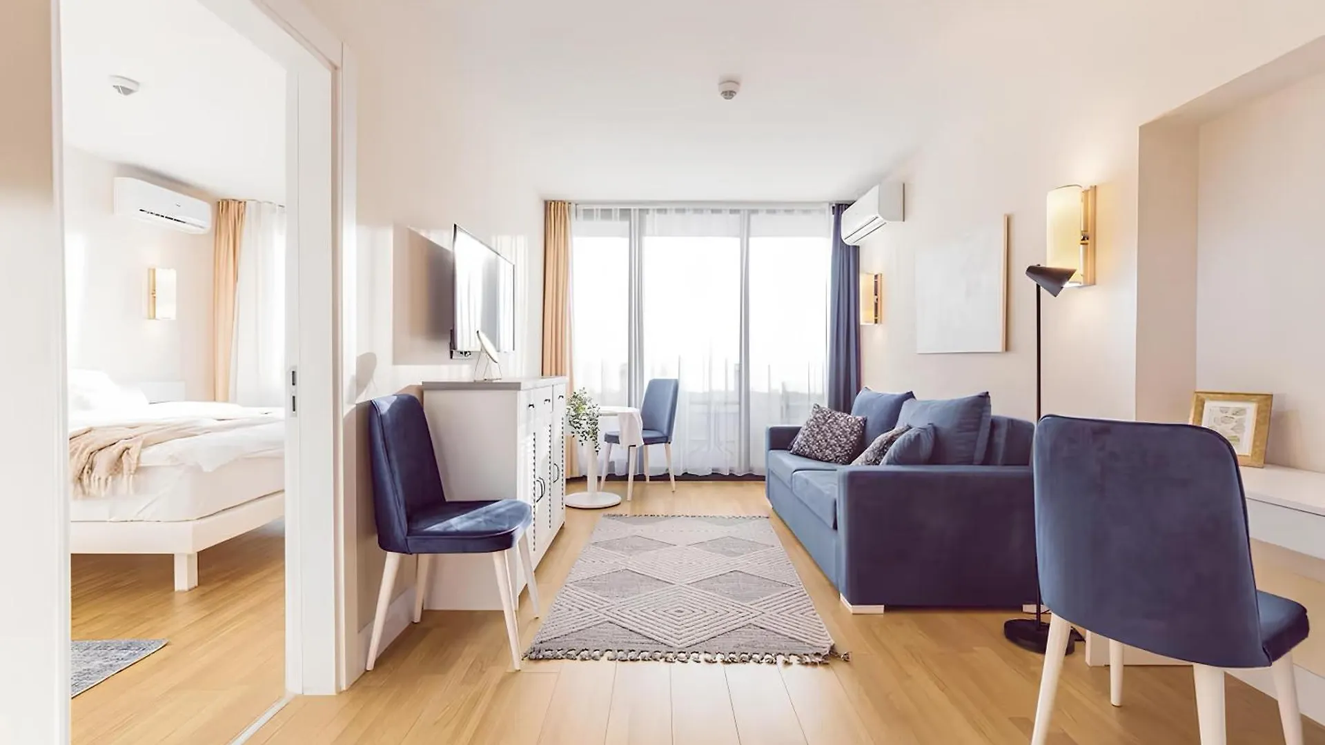 King Suite Panorama Central Hotel Batumi