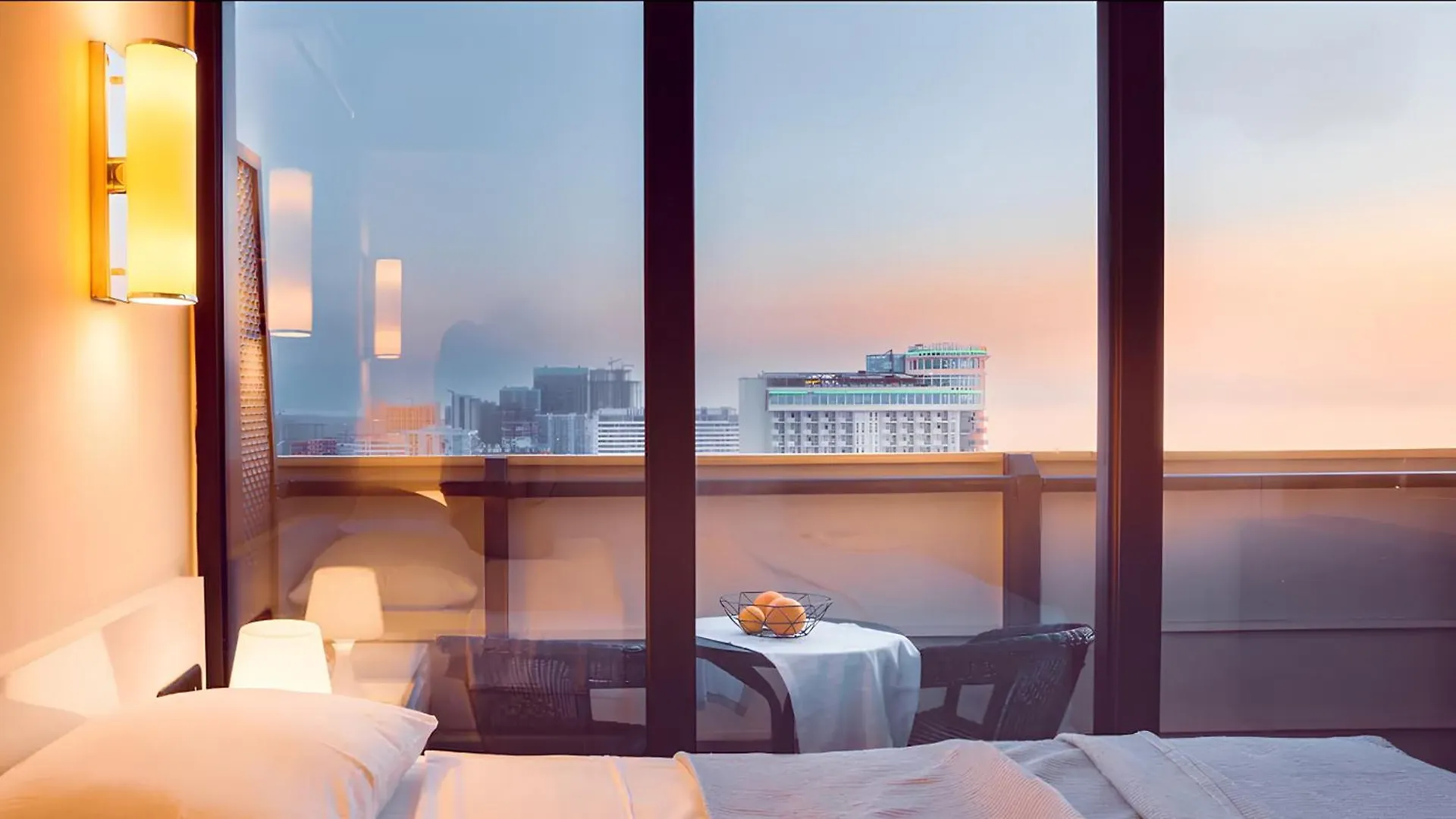 King Suite Panorama Central Hotel Batumi