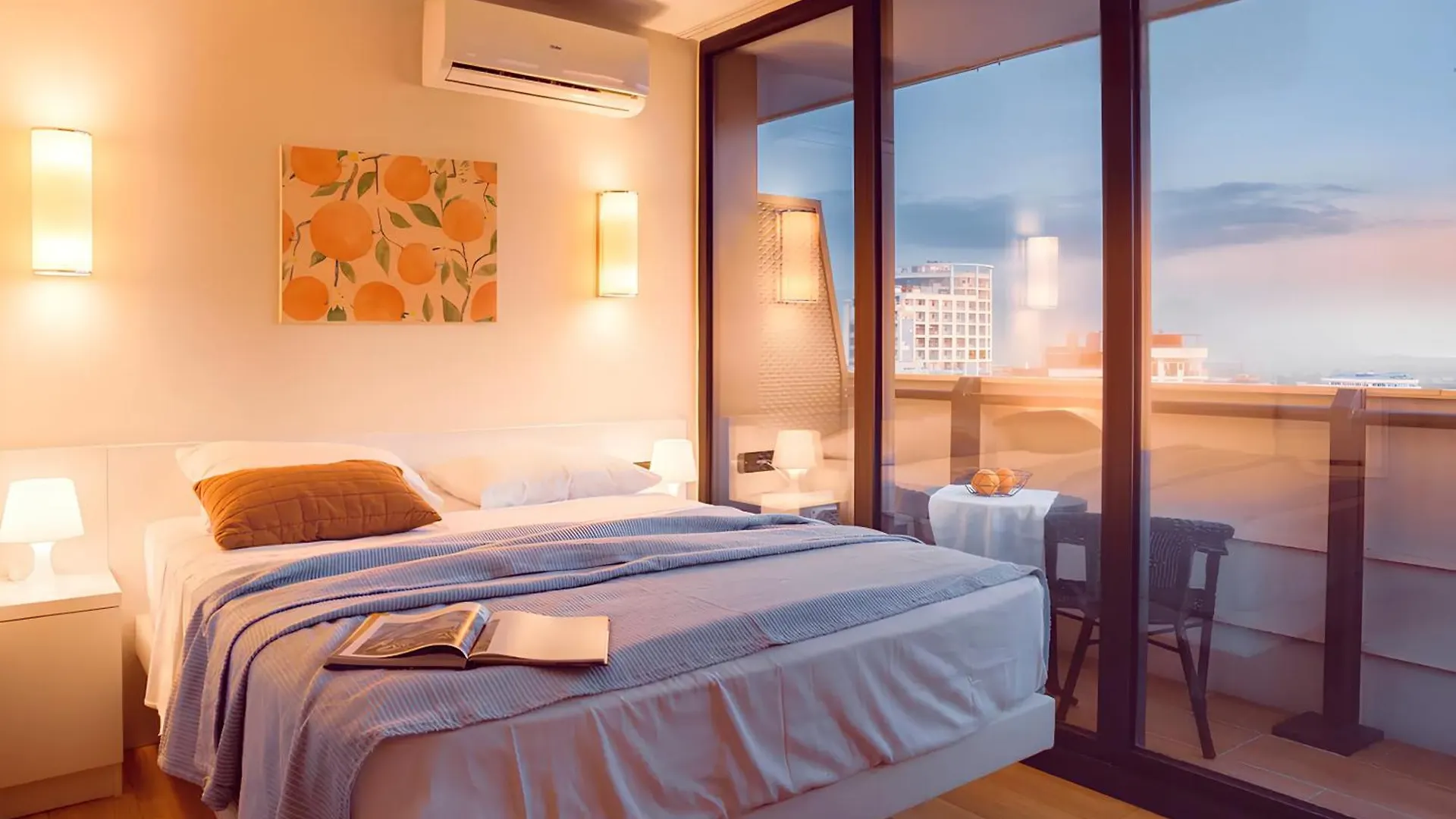 King Suite Panorama Central Hotel Batumi